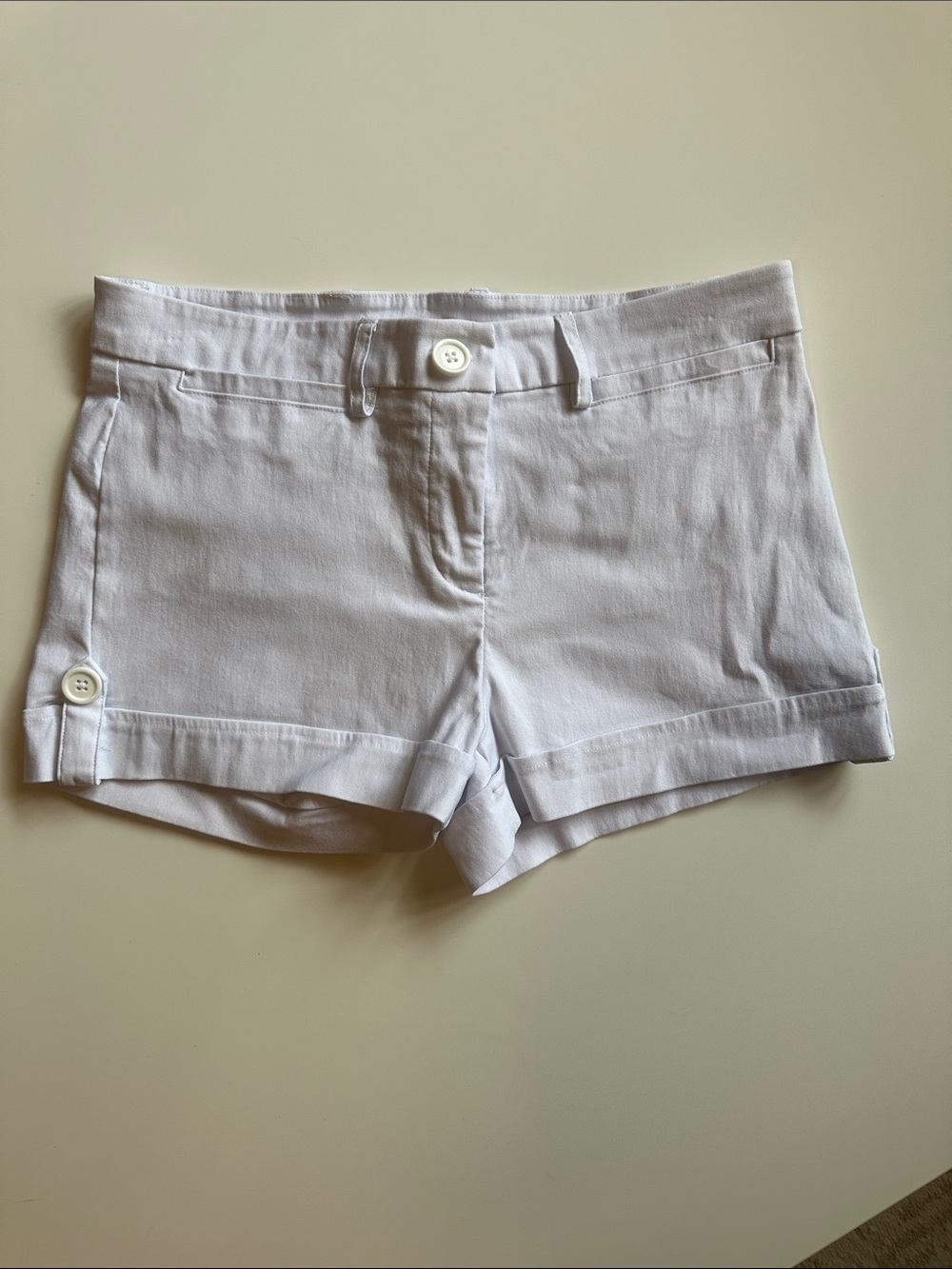 NWOT Women's Stretch White Cotton Blend Jean Shorts with Button Detail